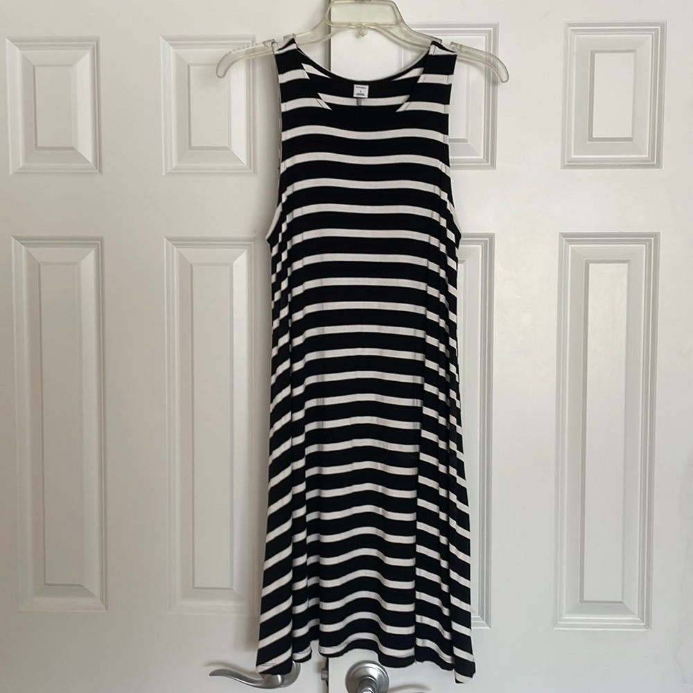 Old Navy black & white stripe tank  knit swing dress size Small